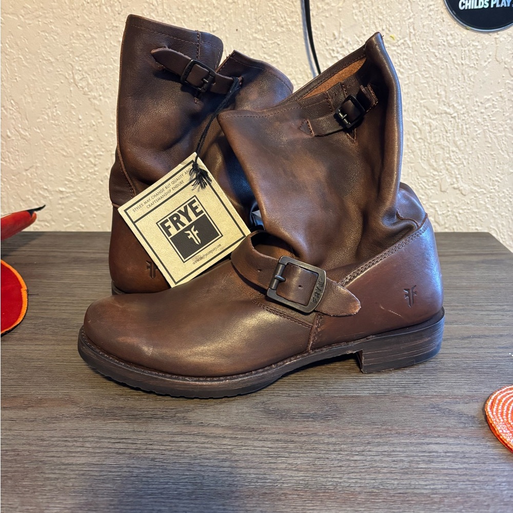 Frye women’s Distressed Brown Leather Buckle Boots